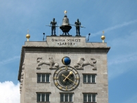 Die uhrzeitliche Dimension